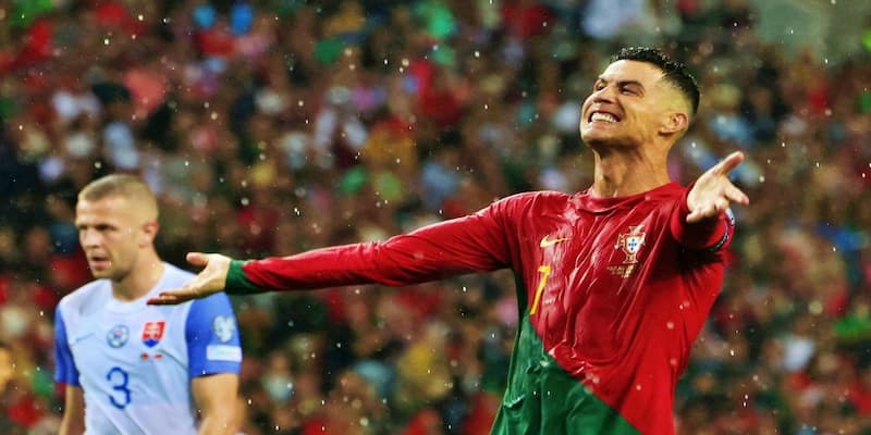 Top ghi bàn vòng loại Euro 2024 gọi tệ CR7